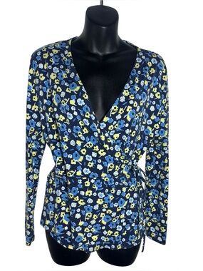 Kettlewell‎ women’s medium floral peplum true wrap long sleeve top